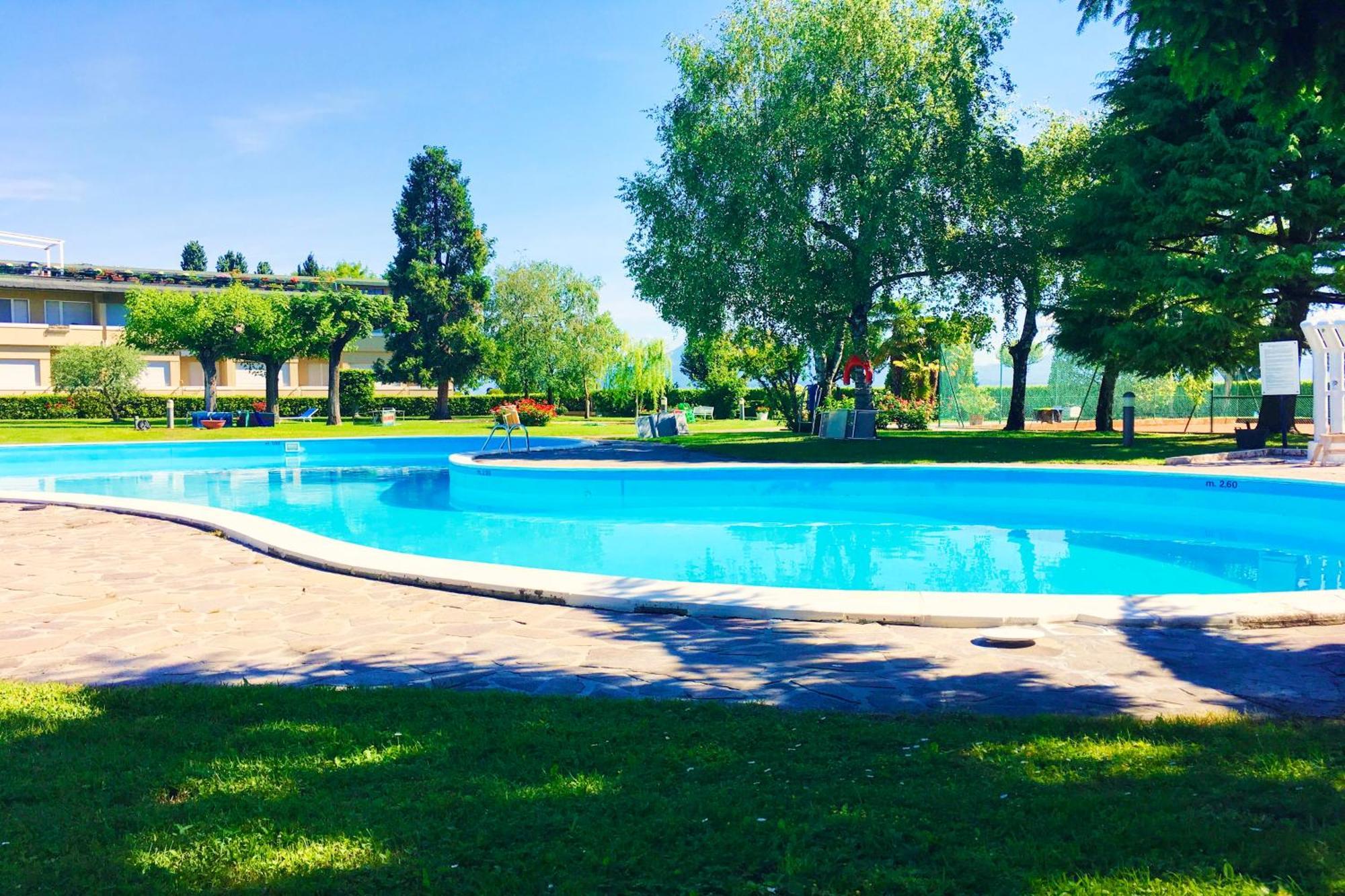 The Riva Apartment Sirmione Ngoại thất bức ảnh