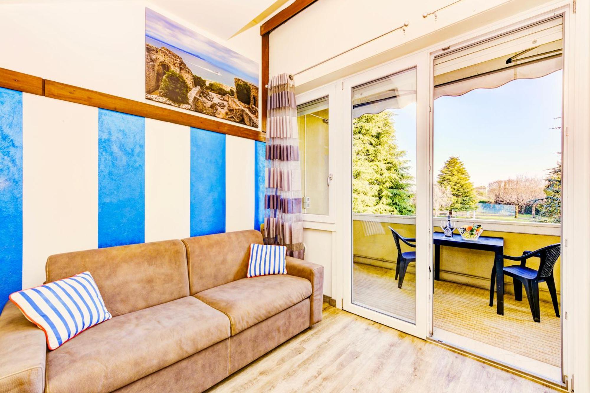 The Riva Apartment Sirmione Ngoại thất bức ảnh